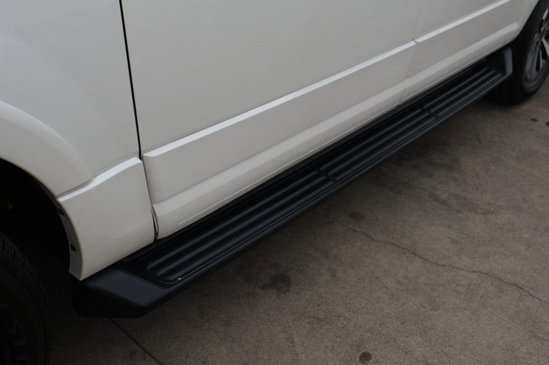 2016 Ford Expedition EL XLT photo 17