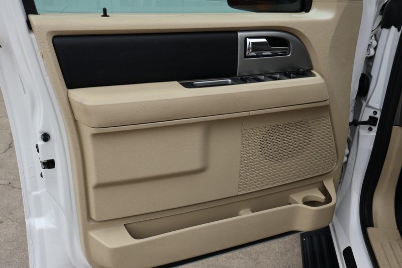 2016 Ford Expedition EL XLT photo 20