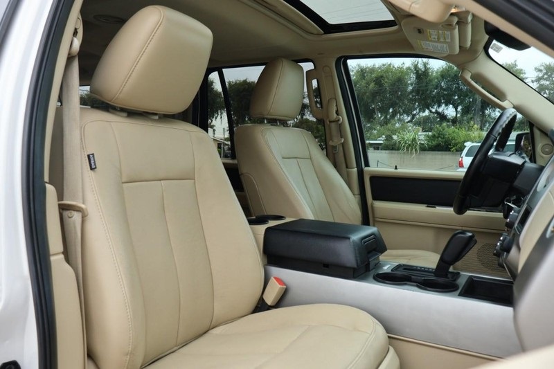 2016 Ford Expedition EL XLT photo 29