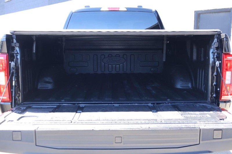 2023 Ford F-150 XLT photo 7