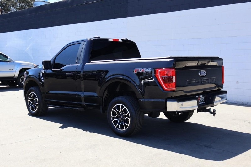 2023 Ford F-150 XLT photo 9