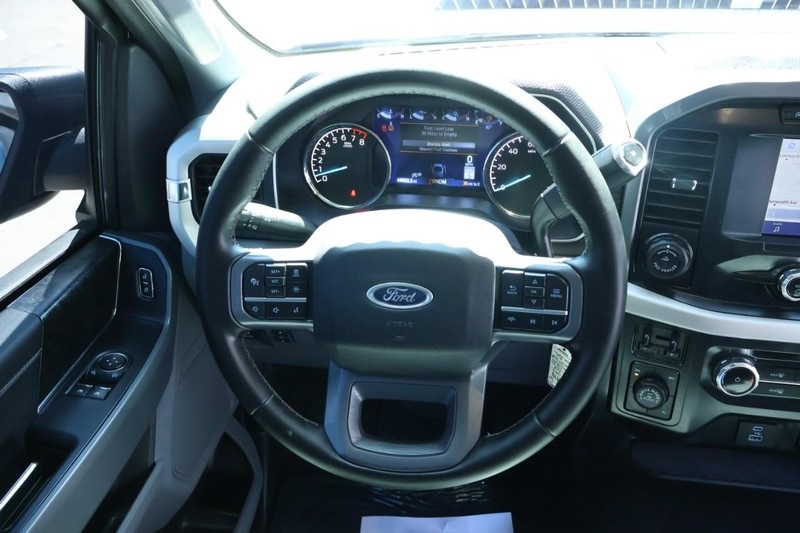 2023 Ford F-150 XLT photo 22