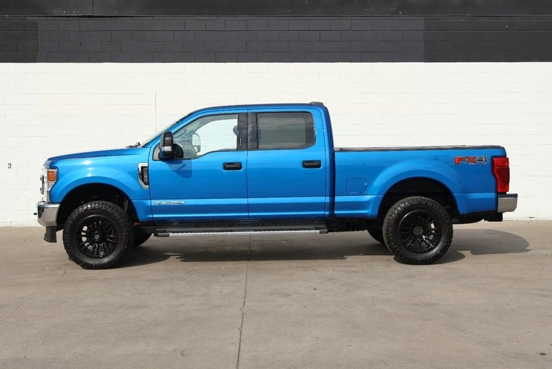 2020 Ford F-250 XLT photo 12