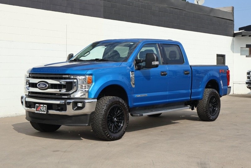 2020 Ford F-250 XLT photo 13