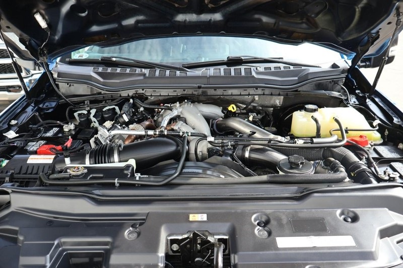 2020 Ford F-250 XLT photo 17