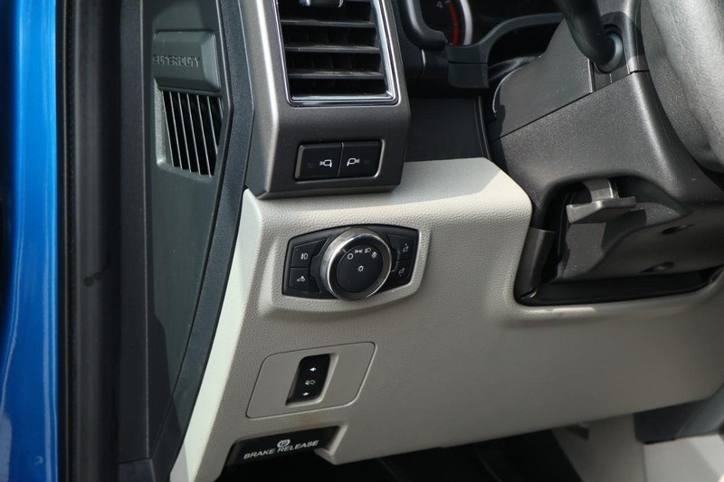 2020 Ford F-250 XLT photo 20