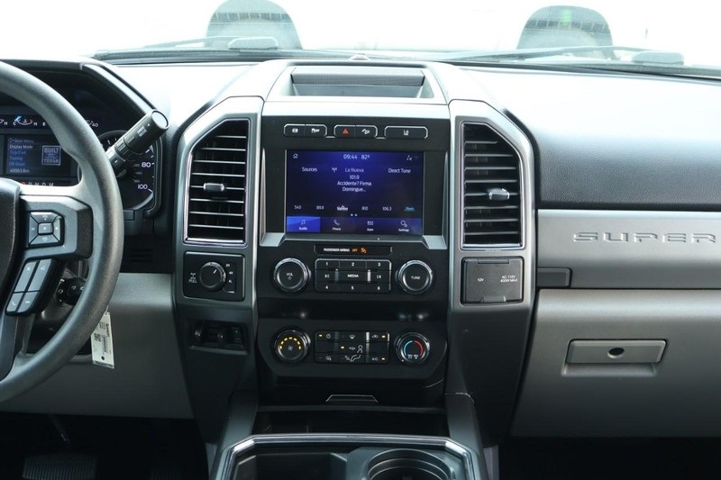 2020 Ford F-250 XLT photo 34