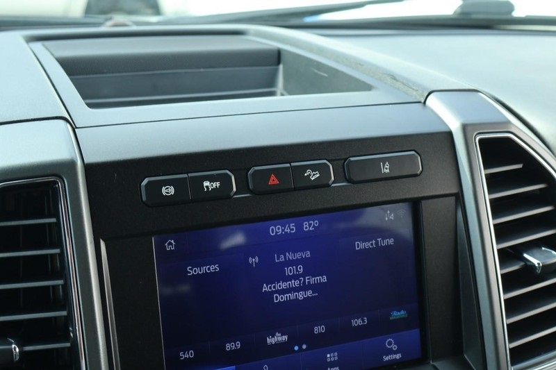 2020 Ford F-250 XLT photo 35
