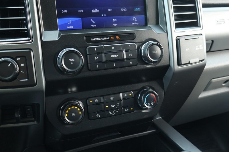 2020 Ford F-250 XLT photo 39