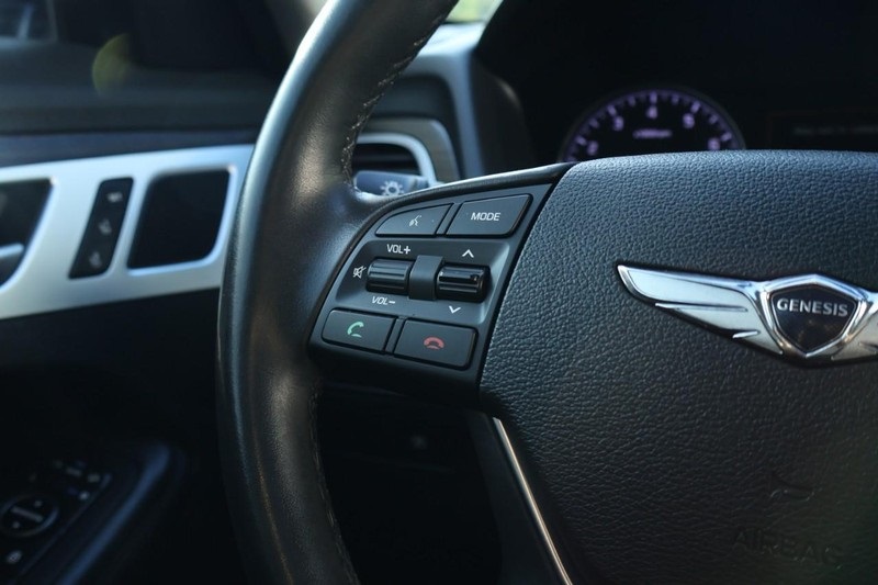 2017 Genesis G80 Premium 3.8 5.0 Ultimate photo 28