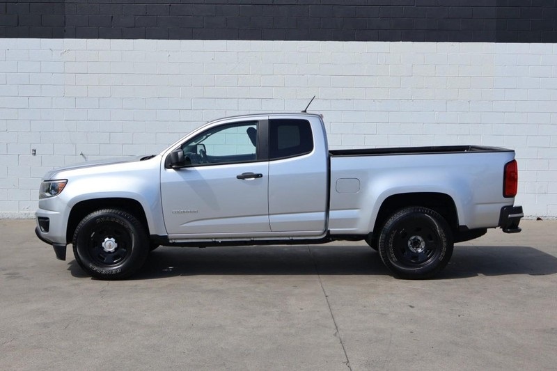 2017 Chevrolet Colorado Work Truck photo 11