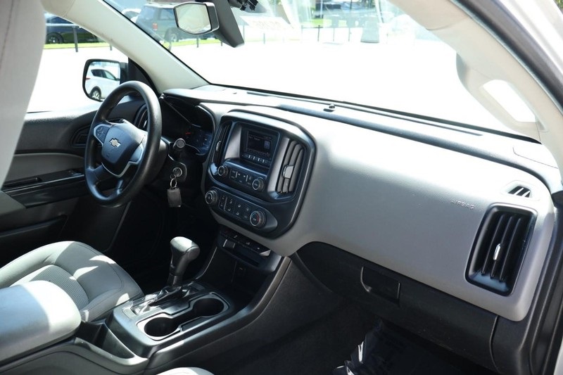 2017 Chevrolet Colorado Work Truck photo 19