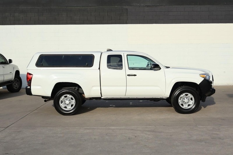 2021 Toyota Tacoma SR Access Cab photo 4