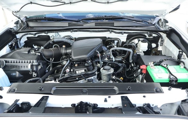2021 Toyota Tacoma SR Access Cab photo 15
