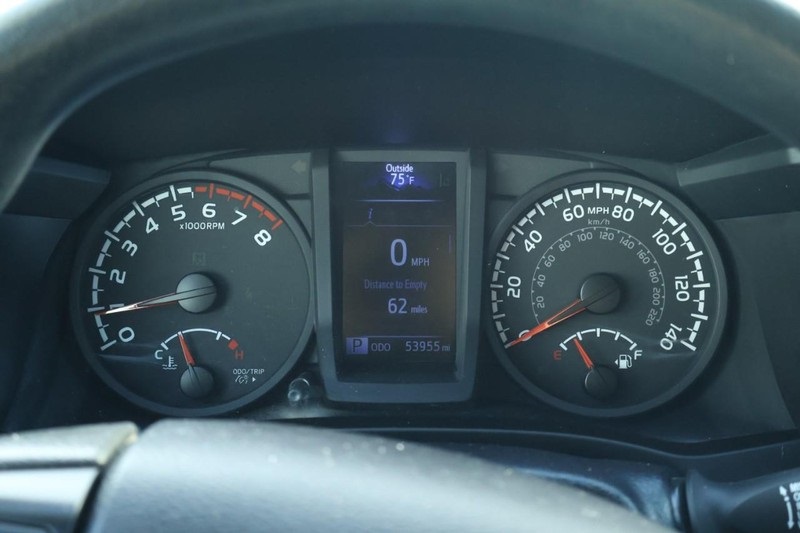 2021 Toyota Tacoma SR Access Cab photo 25