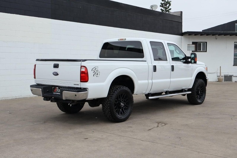 2016 Ford F-250 XLT photo 5