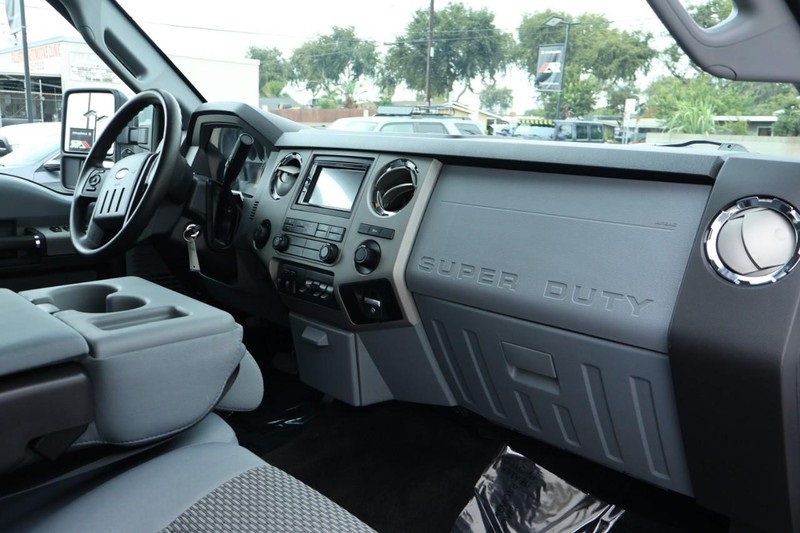 2016 Ford F-250 XLT photo 21