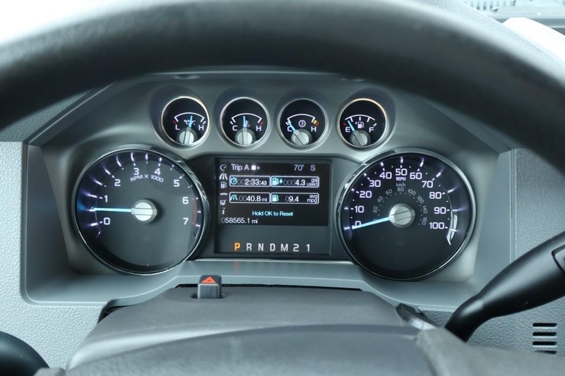 2016 Ford F-250 XLT photo 25