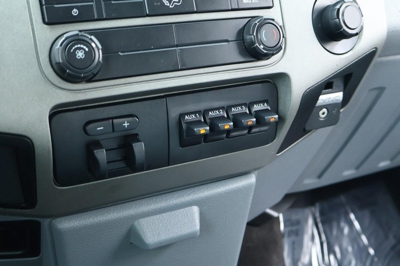2016 Ford F-250 XLT photo 31