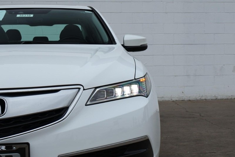 2015 Acura TLX Technology photo 3