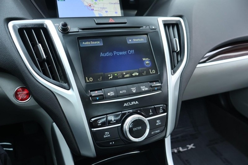 2015 Acura TLX Technology photo 32