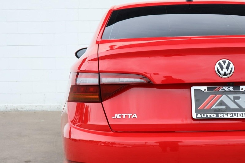 2019 Volkswagen Jetta SE photo 7