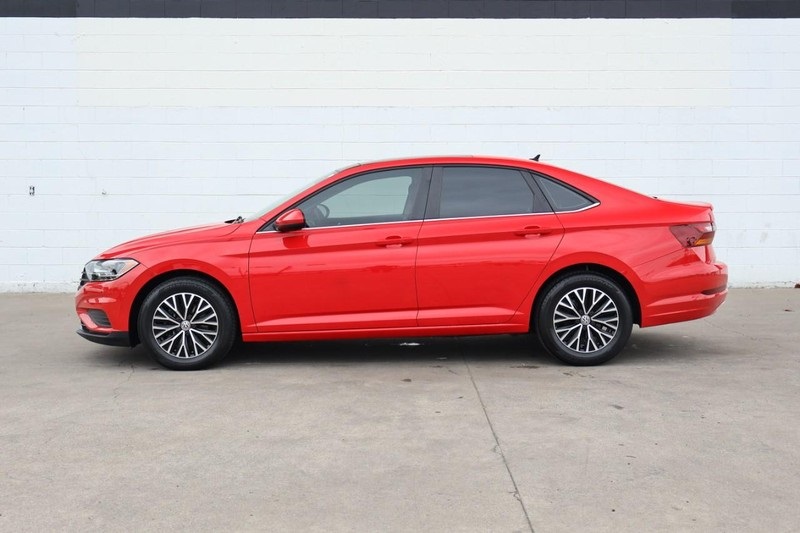 2019 Volkswagen Jetta SE photo 11