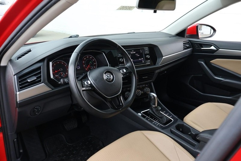 2019 Volkswagen Jetta SE photo 17