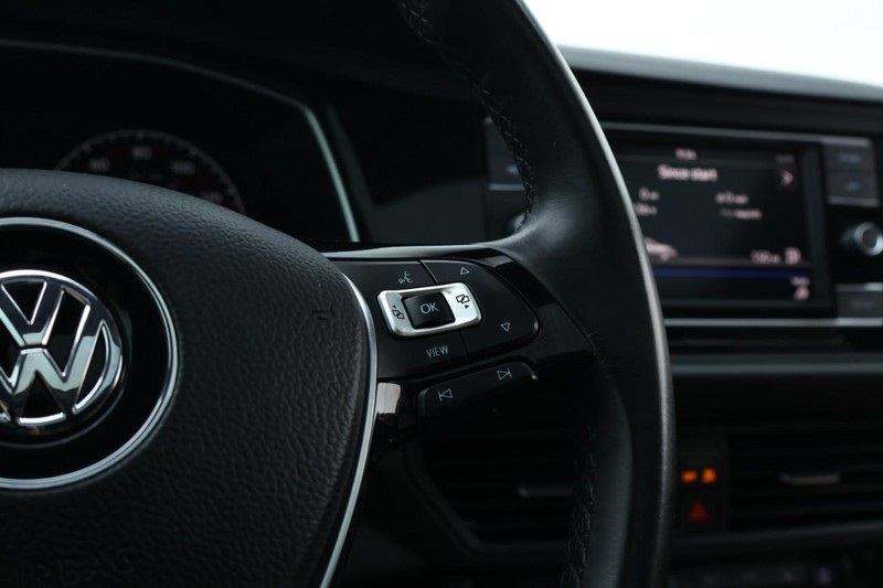 2019 Volkswagen Jetta SE photo 27
