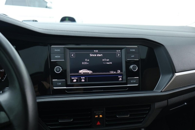 2019 Volkswagen Jetta SE photo 29