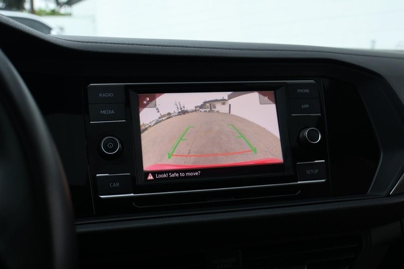 2019 Volkswagen Jetta SE photo 30
