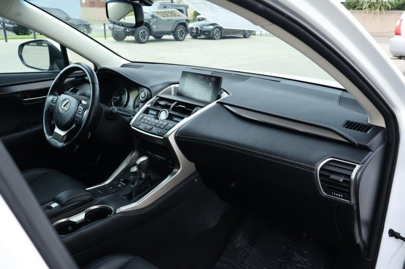 2017 Lexus NX 200t Luxury photo 23