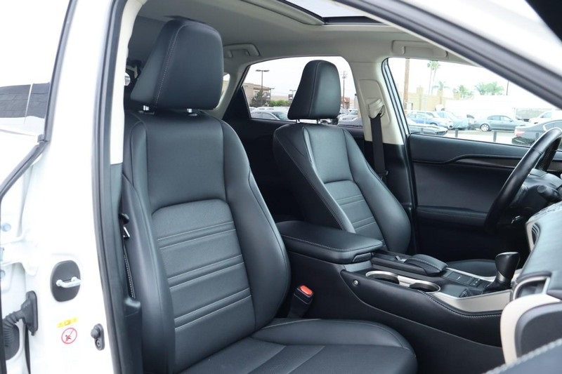 2017 Lexus NX 200t Luxury photo 24