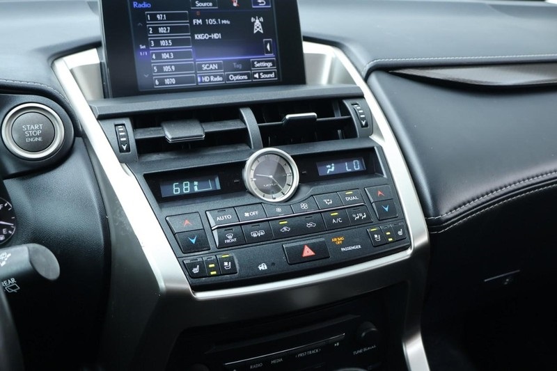 2017 Lexus NX 200t Luxury photo 34