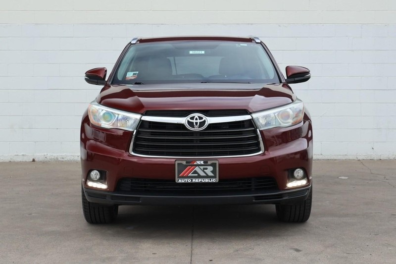 2015 Toyota Highlander Limited photo 2