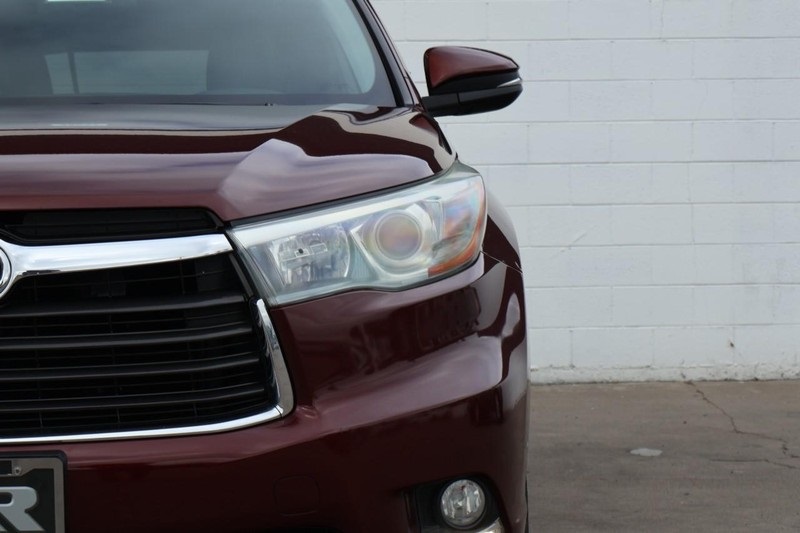 2015 Toyota Highlander Limited photo 3