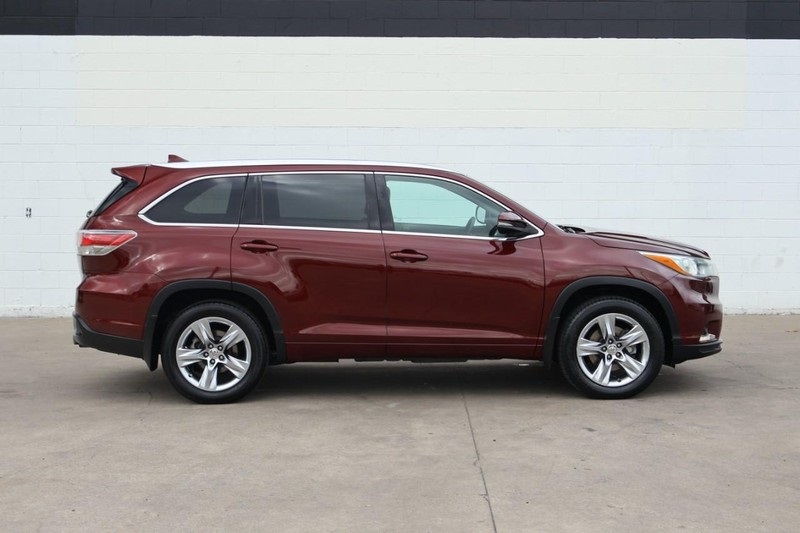 2015 Toyota Highlander Limited photo 4