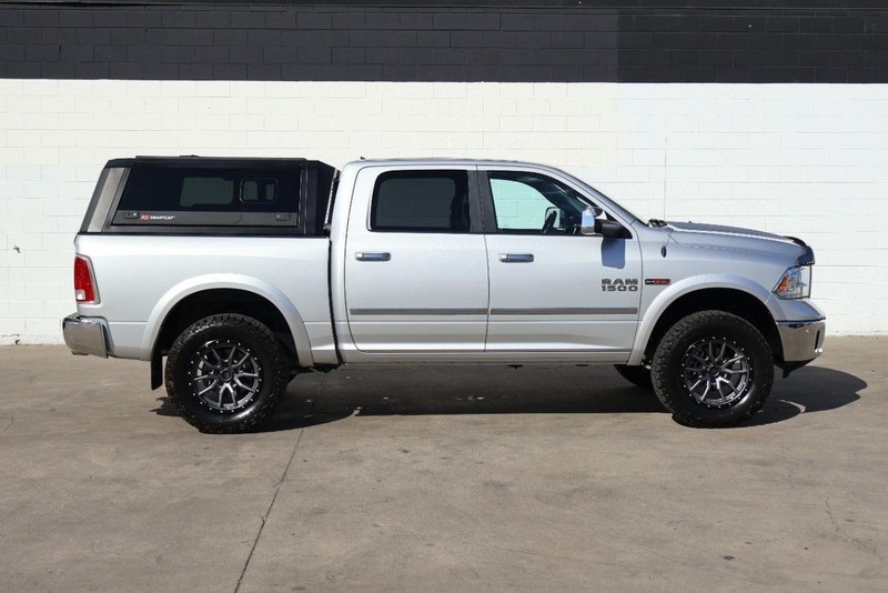 2018 Ram 1500 Laramie photo 4