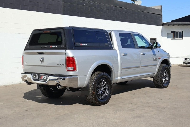 2018 Ram 1500 Laramie photo 5