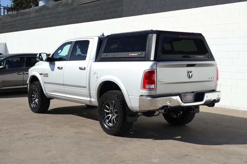 2018 Ram 1500 Laramie photo 9