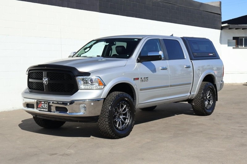 2018 Ram 1500 Laramie photo 11