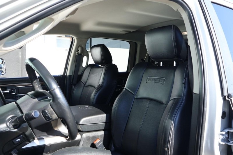 2018 Ram 1500 Laramie photo 21