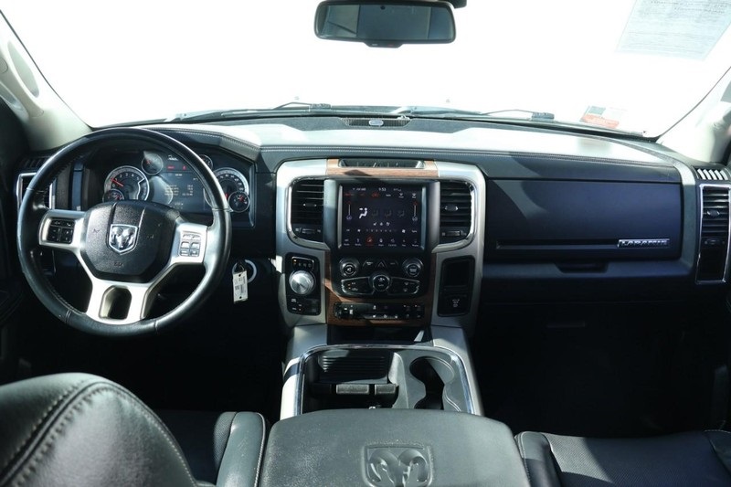 2018 Ram 1500 Laramie photo 29