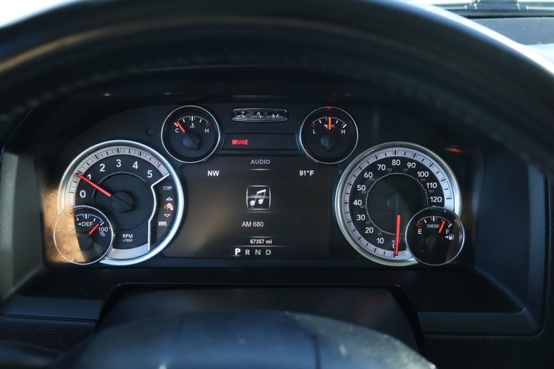2018 Ram 1500 Laramie photo 30