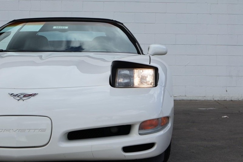 2003 Chevrolet Corvette photo 4
