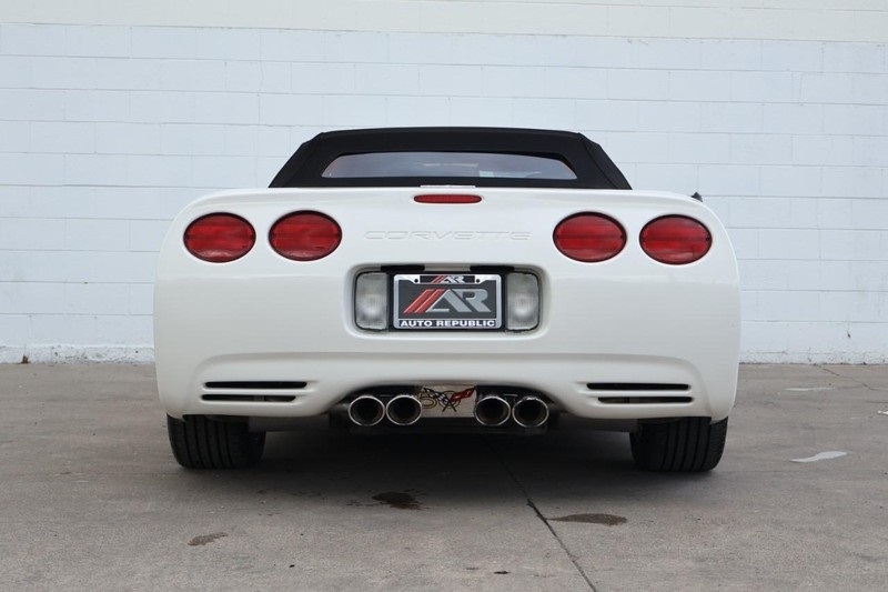 2003 Chevrolet Corvette photo 7