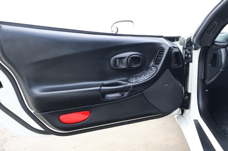 2003 Chevrolet Corvette photo 15