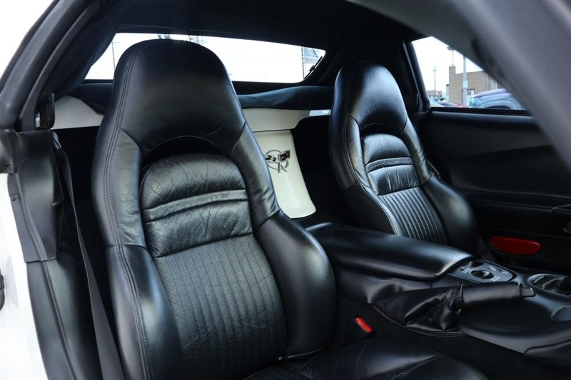2003 Chevrolet Corvette photo 25