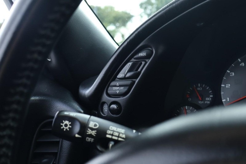 2003 Chevrolet Corvette photo 29