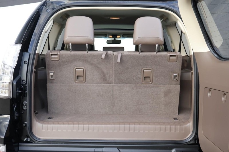 2017 Lexus GX 460 photo 8